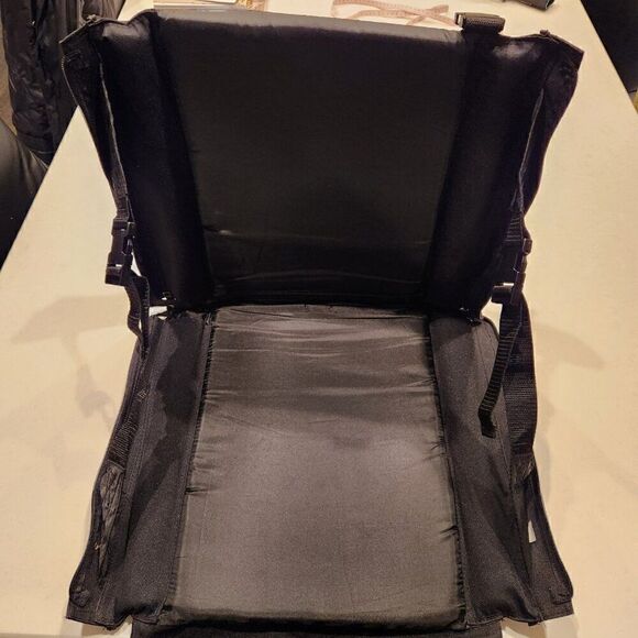 Pendleton Stadium seat - Picture 2 of 8